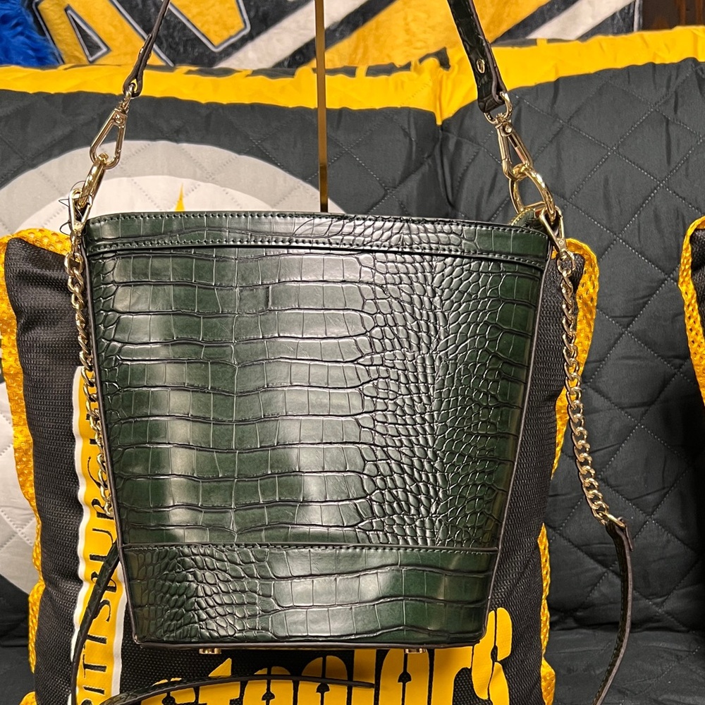 INC International Concepts Dark Green Croc-Embossed Shoulder/Crossbody Bag